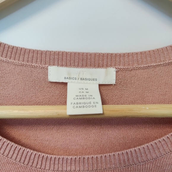 3 for $20 — H&M basic sweaters in excellent condition - Picture 6 of 9